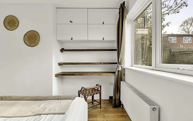 Cosy & Quiet Flat With Garden Close Central London