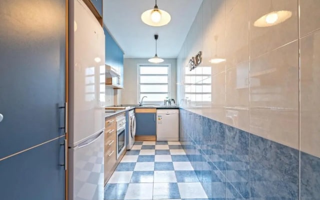 Cálido apartamento con piscina en Barcelona