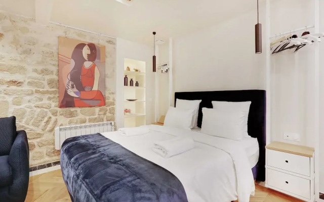 Elegant 4P Studio in the Heart of Montmartre - Paris