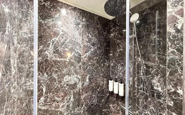 Merveil Luxury Suite - Eiffel Bourgogne