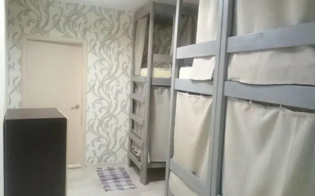 Hostel 3952