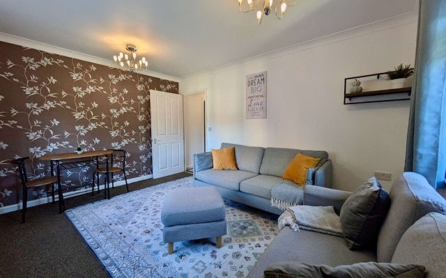 Charming 2-bedroom Flat in London
