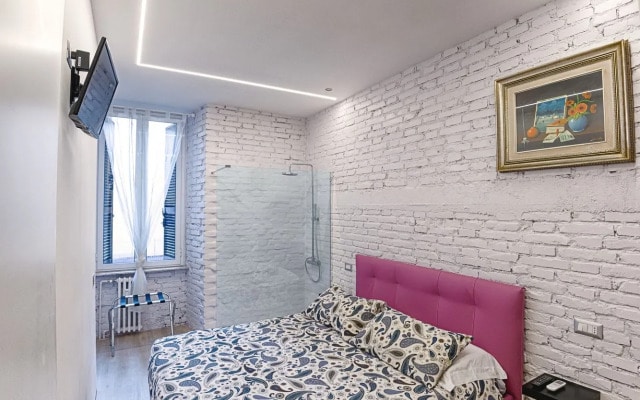 Cozy Flat near Colosseum