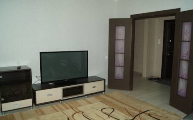 Grand Apartments