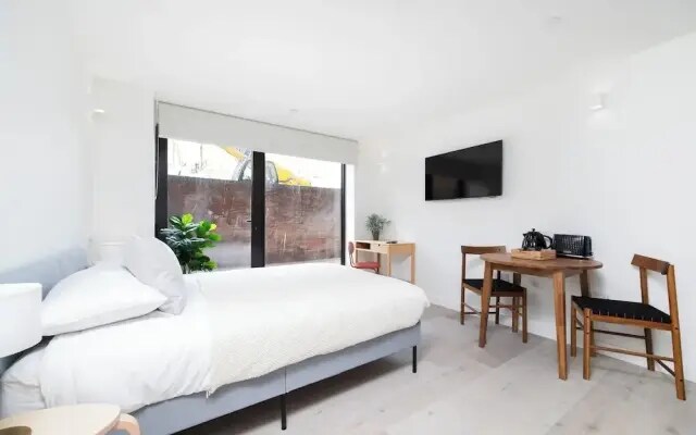 190 Northolt Road - Campus Accommodation