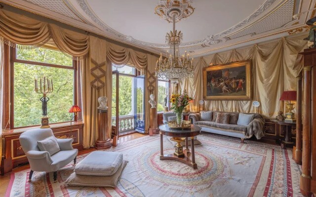 Park Mansion Hotel