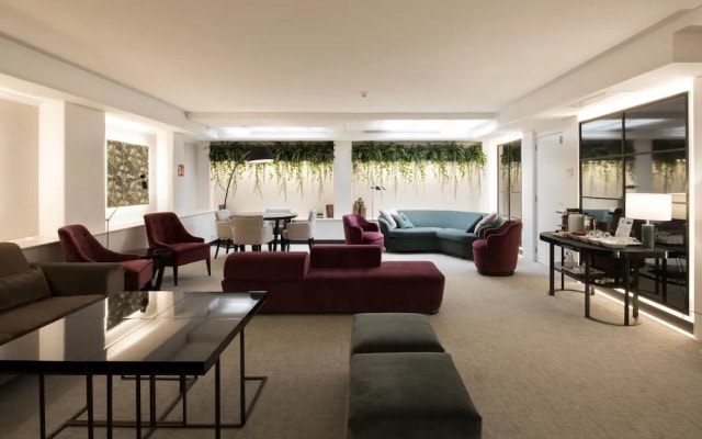 Acacia Suite