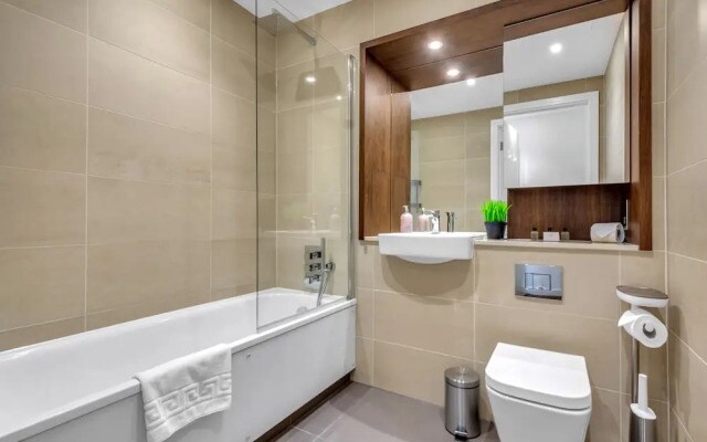 Stunning Serviced Apartment-Canary Wharf