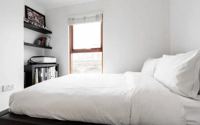 London Bridge 2bed2bath Apt, 4mins to Tube