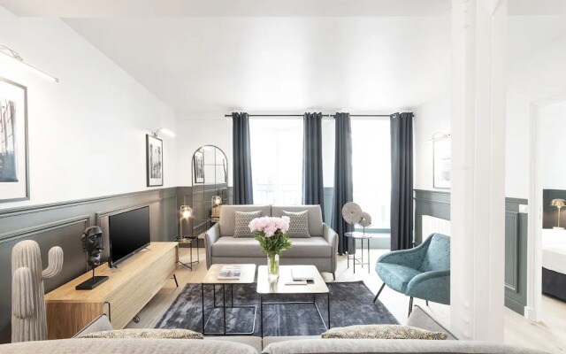 Luxury 4BDR Le Marais I by Livinparis