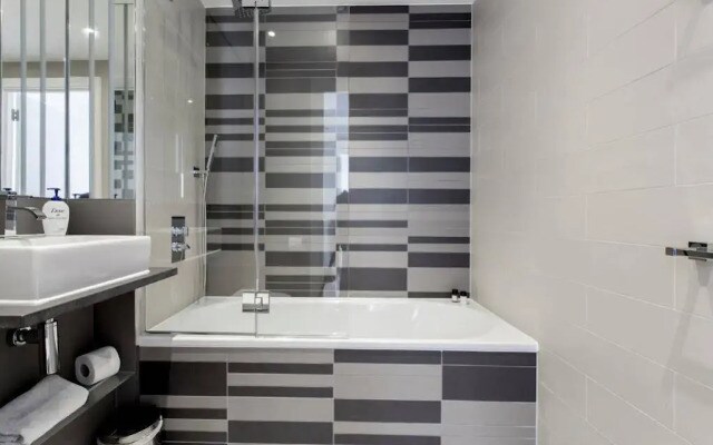 Avant Garde Apartment