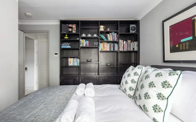 Urban Chic penthouse in Covent Garden