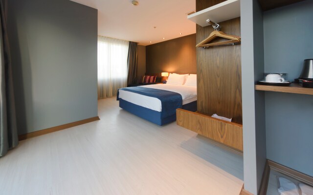Holiday Inn Express Istanbul Altunizade by IHG