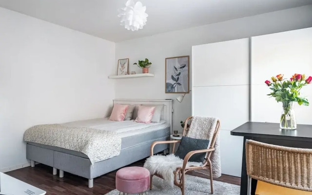 Apartments near Lahti Center and Isku-Arena with Free Parking
