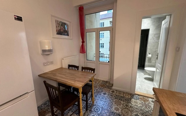 Karlin Balcony Apartment