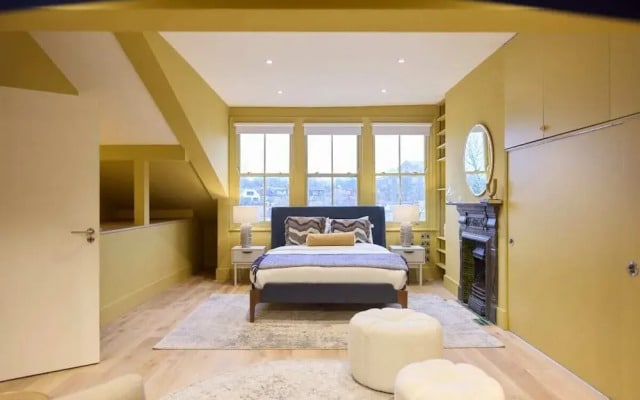 The Rosebery Retreat - Inviting 4bdr With Garden