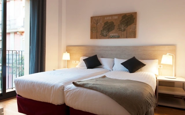 MH Apartments Gracia