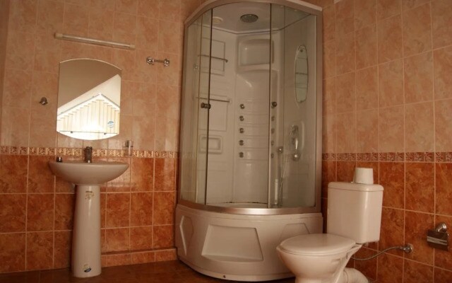 Kotedzhi V Dzhemete Guest House