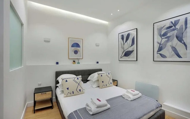 Apartment for 4 People in Bastille