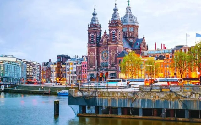 City Heart Station Amsterdam