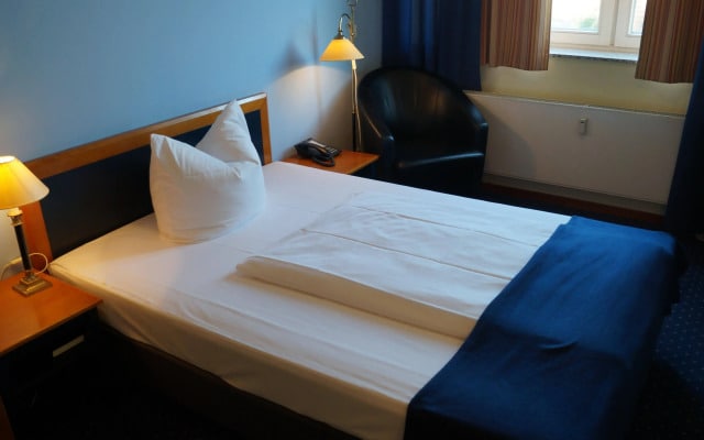 Hoteltow
