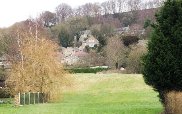 Thorncliffe House