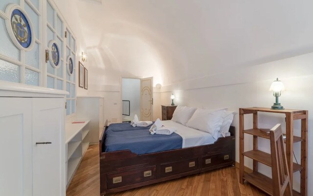 Campitelli Fascinating Apartment