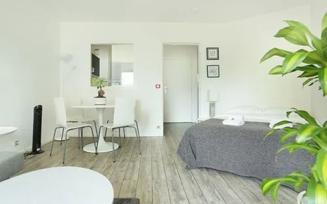 Studio Prestige Montparnasse