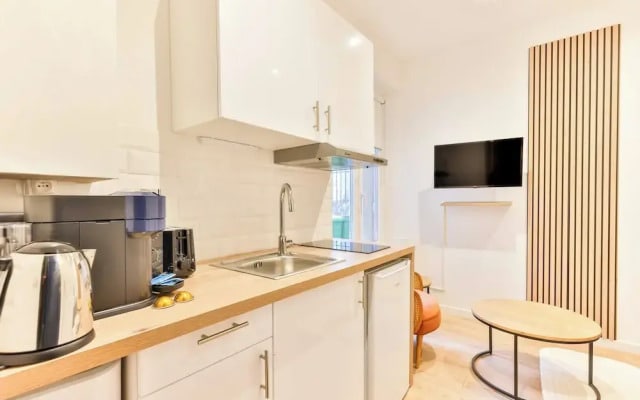 Modern Deluxe Studio in the Heart of Paris