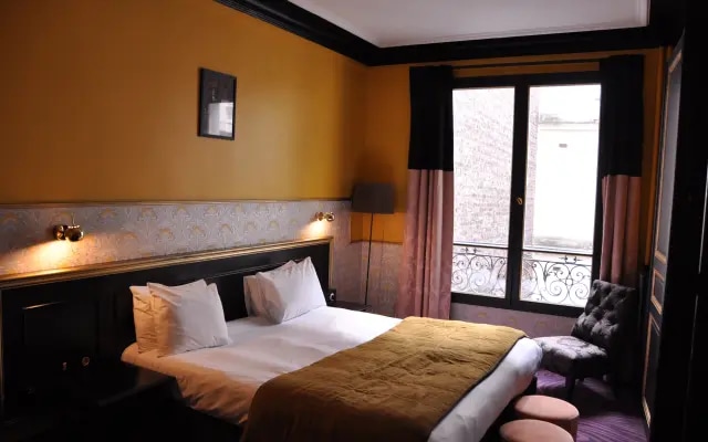 Alba Opera Hotel