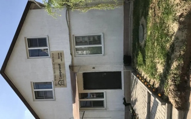 Skvorechnik Hostel