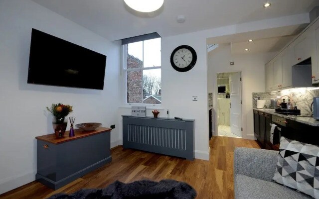 Priory Street Apartment 3