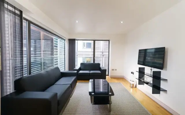 Bond Street Place