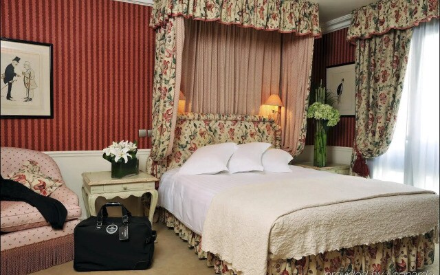 Hotel de Vigny