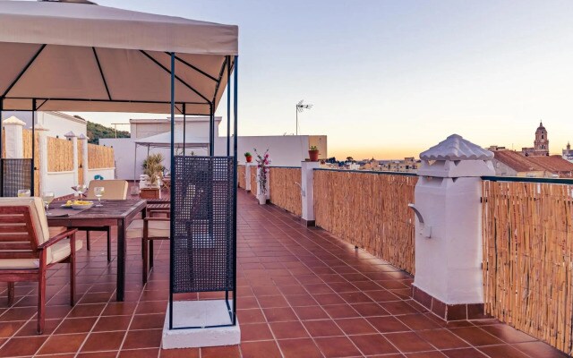 LA MERCED Studio VI