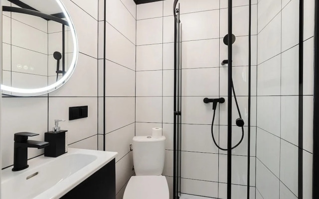 UNIT Warszawa Centrum Room by Metro Rondo ONZ