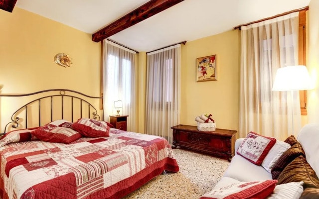 Paste Apartment