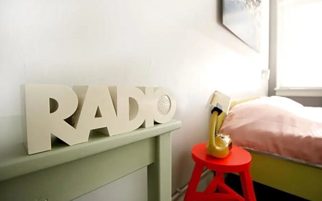 Cafe Modern