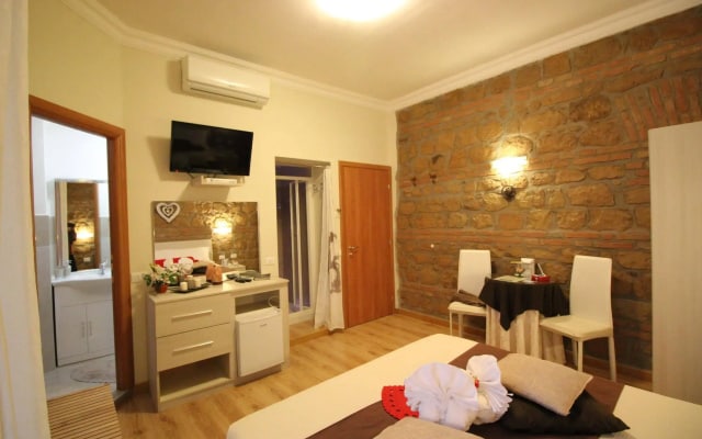 Freedom Love B&B