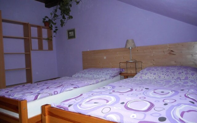 Penzion U Lesa