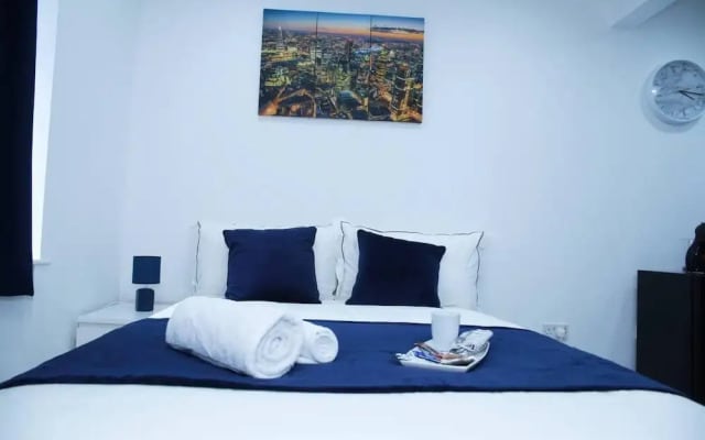 Apartment - Sleeps 2 & Free Parking