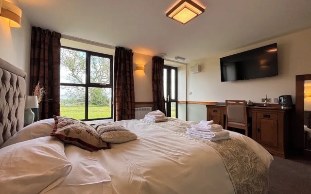 Fernhill Hotel