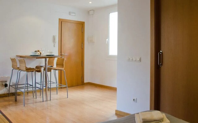 Avenida Apartments Ripoll GREEN