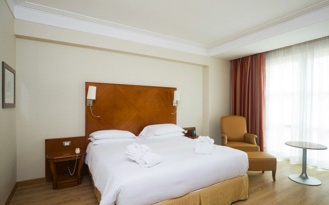 Отель Hilton Rome Airport