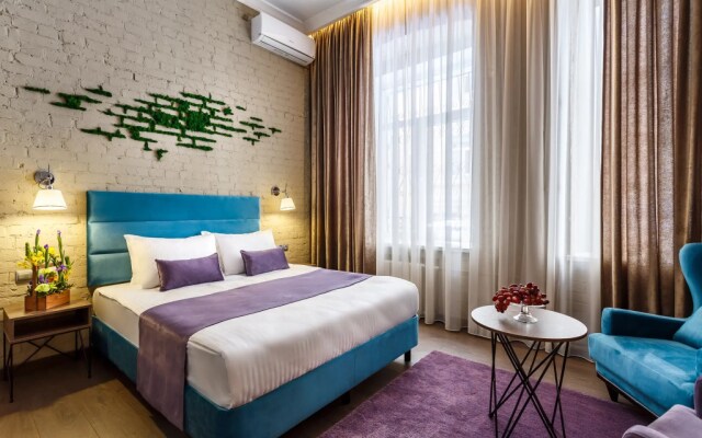 Hotel on Tsentralnaya 12/8