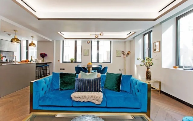 2-bed Deluxe Apt 104