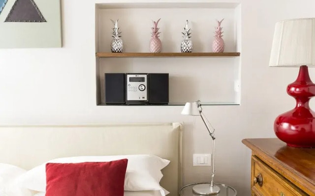 AP01 VIA GIULIA Rome Accommodation