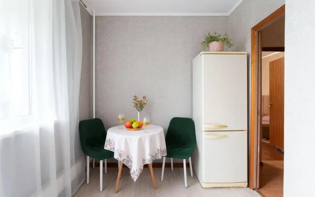 BestFlat24 (БэстФлэт24) на улице Новгородская 14