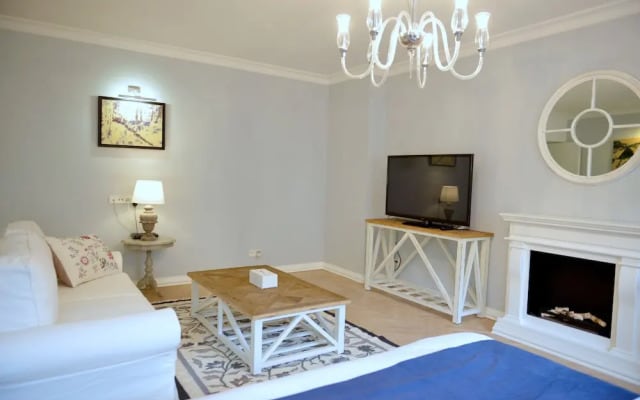 JessApart – Zurawia Apartment