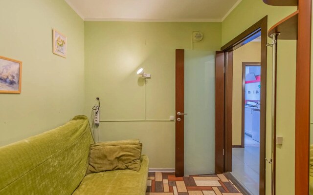 Weekend apart (Уикенд апарт) на улице Восстания